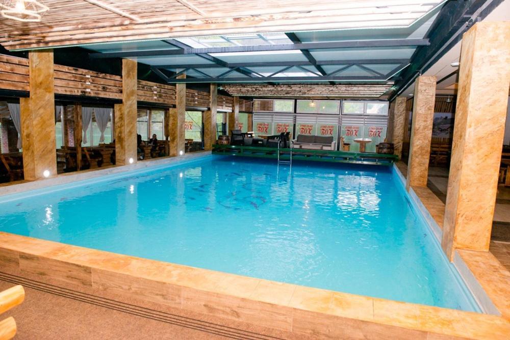 Etno Selo Bok Bed & Breakfast Vrhpolje Ngoại thất bức ảnh